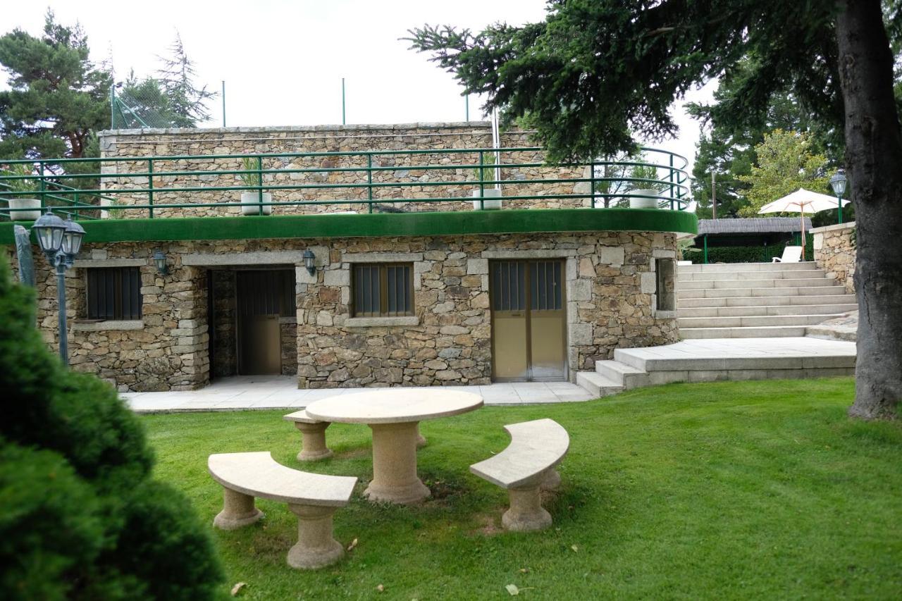 El Barranco De Miraflores Мірафлорес-де-ла-Сьєрра Екстер'єр фото
